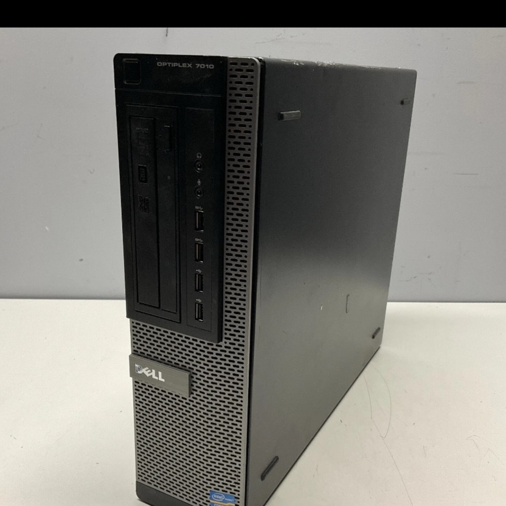 Dell Black Laptop with Sleek Design and Professional Features